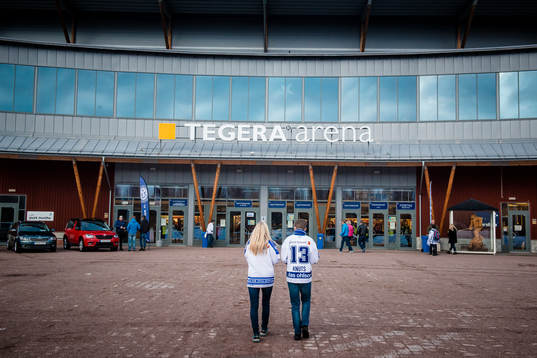Två supportrar