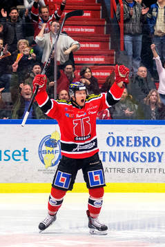 Örebros Johan Motin jublar