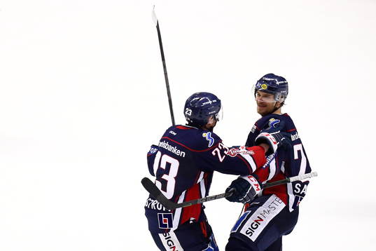 Linköpings Johannes Salmonsson och Carl Dahlström jublar