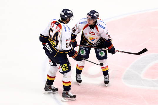 Djurgårdens Alexander Deilert och David Rundqvist deppar