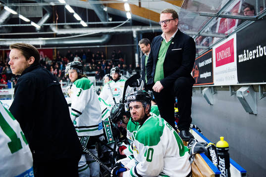 Rögles tränare Magnus Bogren och Jesper Jensen på