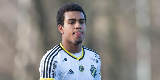 s Noah Sonko Sundberg i matchen i Svenska cupen mellan