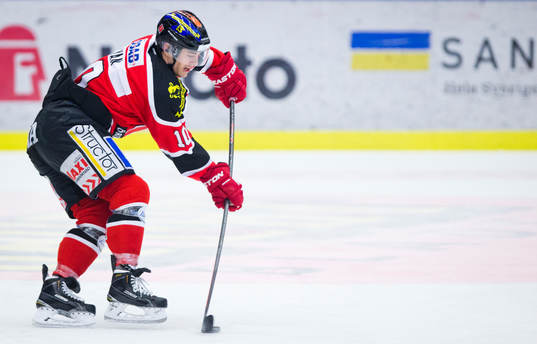 Örebros Derek Ryan