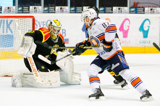 Brynäs Bernhard Starkbaum och Växjö Robert Rosen