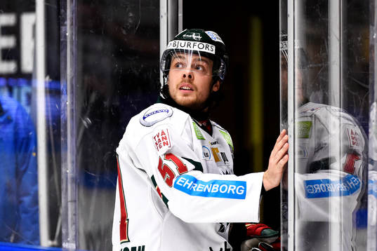 Frölundas Mats Rosseli Olsen får matchstraff