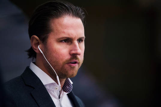 Almtunas assisterande tränare Tobias Pehrsson med