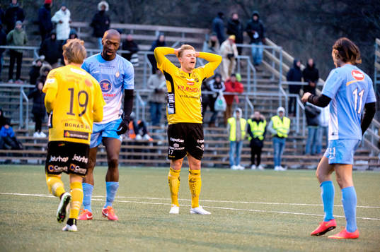 Elfsborgs Per Frick deppar