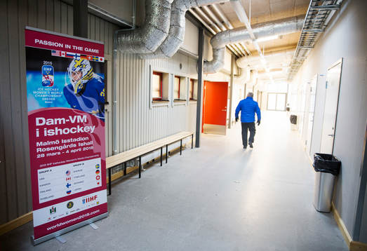 Rosengårds ishall som renoverats för 40 miljoner kronor