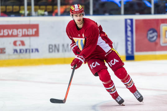 Modos Emil Pettersson värmer upp