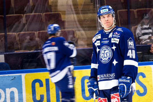Leksands Tomi Sallinen före ishockeymatchen i SHL mellan