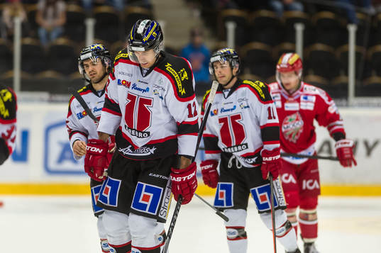Örebros Marko Anttila, Derek Ryan och Kalle Olsson deppar