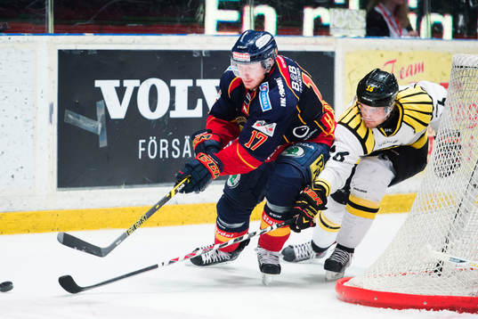 Djurgårdens Henrik Eriksson och Brynäs Oscar Eklund