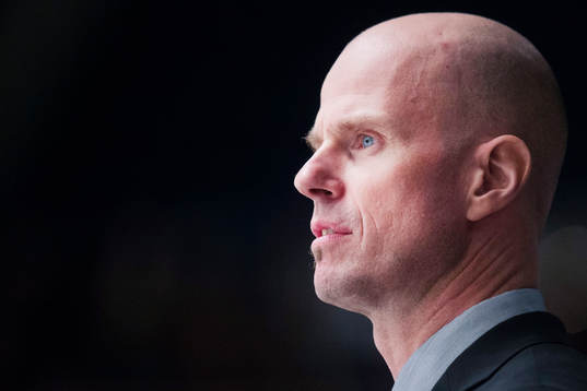 Brynäs assisterande tränare Petter Nilsson
