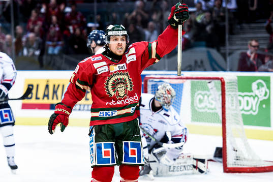 Frölundas Mats Rosseli Olsen jublar