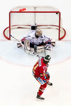 Frölundas Mats Rosseli Olsen gör 3-0 bakom Linköpings