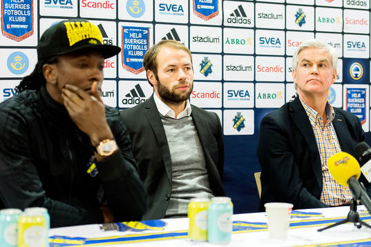 s Dickson Etuhu, tränare Andreas Alm och Hammarbys