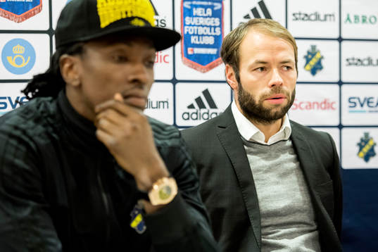 s Dickson Etuhu och tränare Andreas Alm