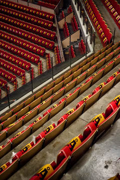 Läktare inne på Gavlerinken Arena före ishockeymatchen i