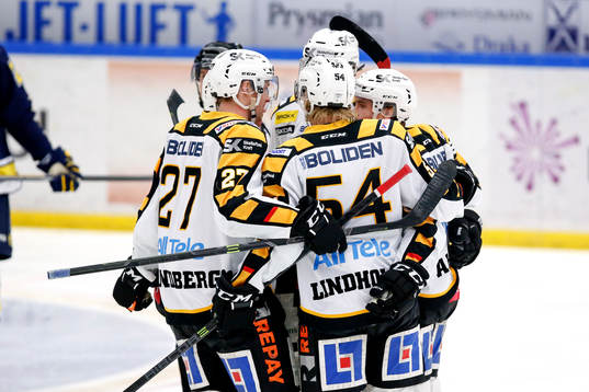 Skellefteås Sebastian Aho jublar