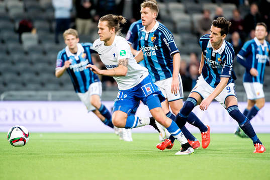 Norrköpings Arnor Ingvi Traustason och Djurgårdens Haris