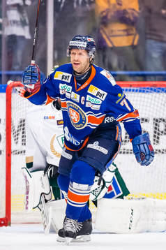 Växjös Tomi Kallio firar
