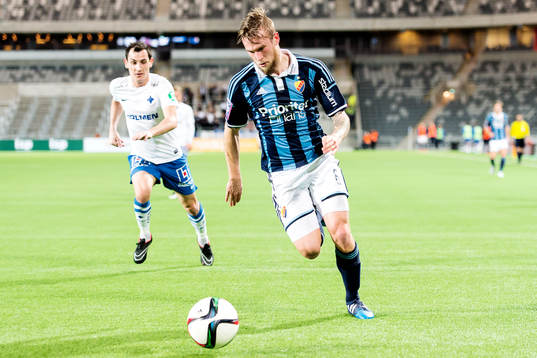 Djurgårdens Aleksander Faltsetas och Norrköpings Alhaji