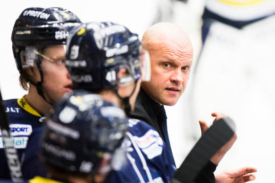 s tränare Andreas Johansson