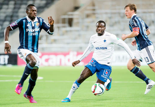 Djurgårdens Omar Colley och Norrköpings Alhaji Kamara i