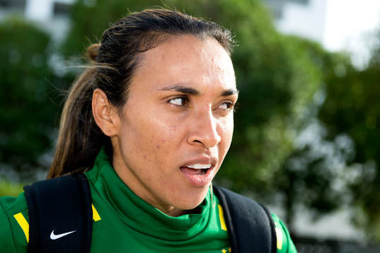 Brasiliens Marta Vieira da Silva blir intervjuad