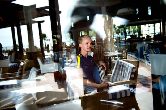 Sveriges Nilla Fischer blir intervjuad