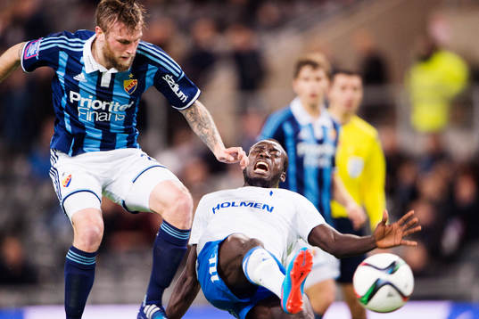Djurgårdens Aleksander Faltsetas och Norrköpings Alhaji