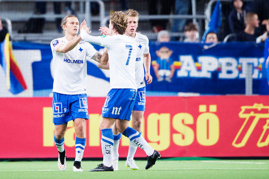 Norrköpings spelare jublar