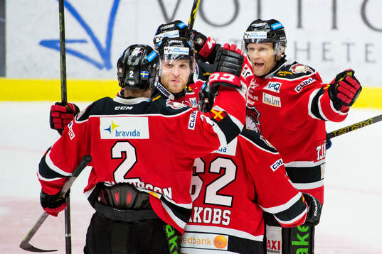 Malmö Redhawks Frederik Storm (vänster, vänd mot