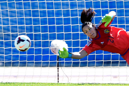 Sveriges målvakt Carola Söberg