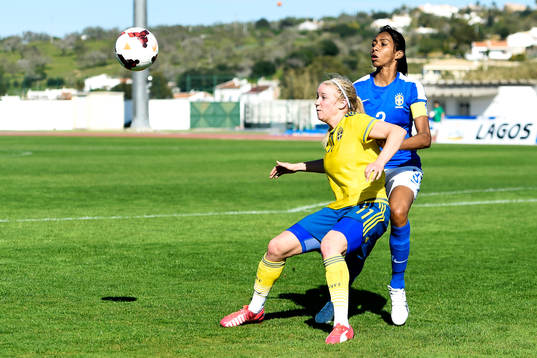 Sveriges Jenny Hjohlman och Brasiliens Bruna Benites