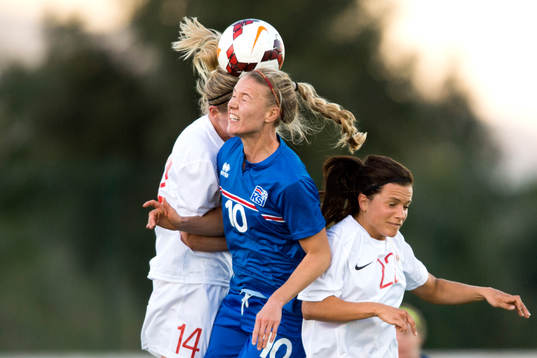 Norges Gry Tofte Ims i nickduell med Islands Elisa