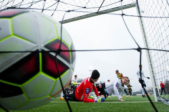 Bläddra bland fler bilder av Fotboll, Svenska Cupen, Häcken - Mjällby