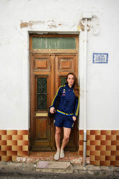 Kosovare Asllani porträtteras