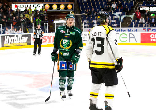 Färjestads Anssi Salmela deppar