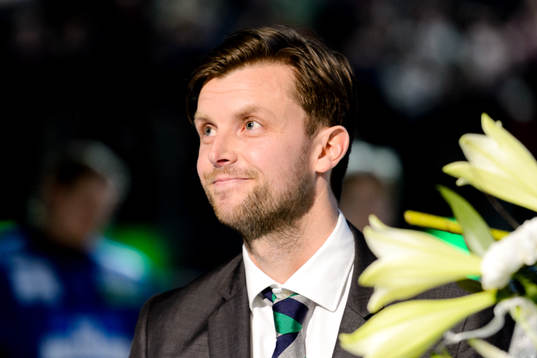 Rögles Jacob Johansson vid tröjceremonin
