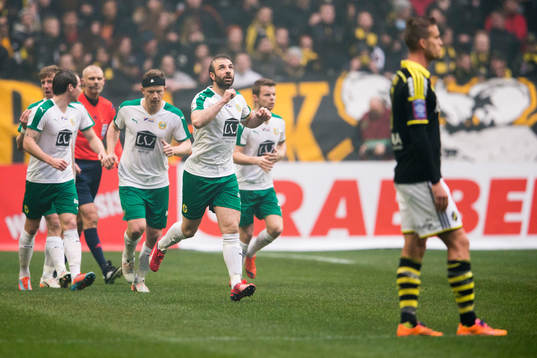 Hammarbys Kennedy Bakircioglu jublar