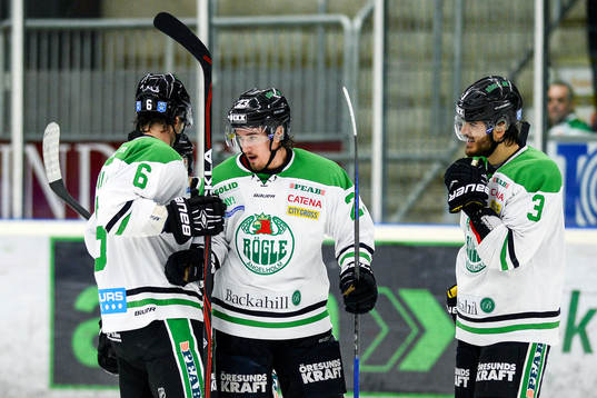 Rögles Daniel Sylwander jublar