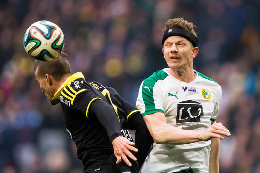 s Fredrik Brustad och Hammarbys Thomas Guldborg Christensen