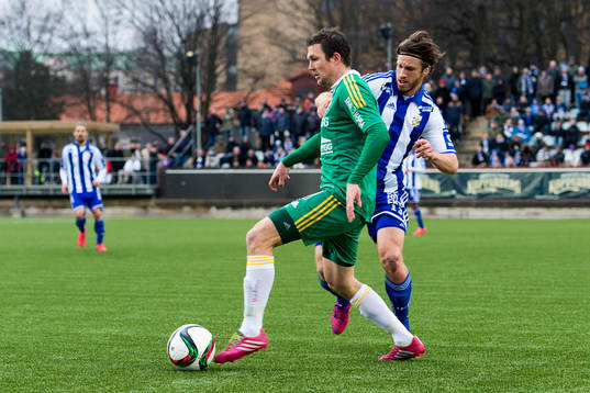 Ljungskiles Hannes Stiller och  IFK Göteborgs Gustav