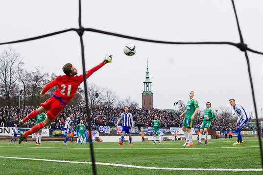 IFK Göteborgs Emil Salomonsson gör 5-0 bakom Ljungskiles
