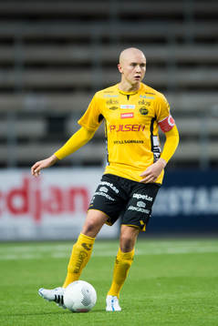 Elfsborgs Sebastian Holmén med kaptensbindeln