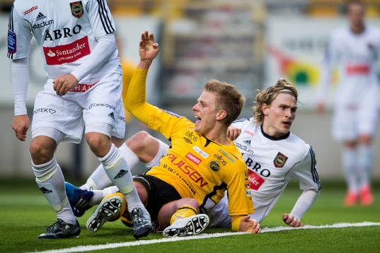 Elfsborgs Per Frick vill ha straff i kampen mot