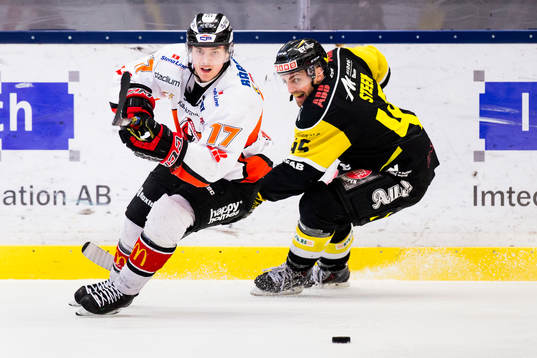 Bläddra bland fler bilder av Ishockey, Hockeyallsvenskan, Final, Västerås - Karlskrona