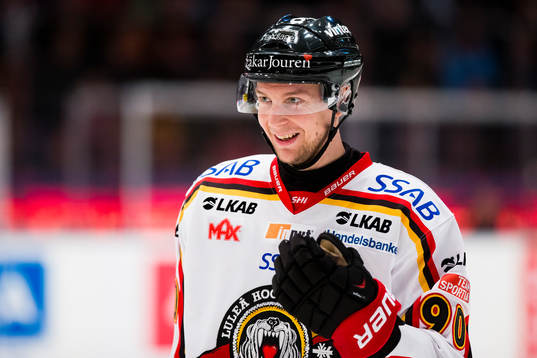 Luleås Johan Harju ser glad ut