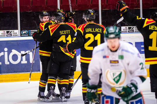 Brynäs Bill Sweatt  ,v, jublar